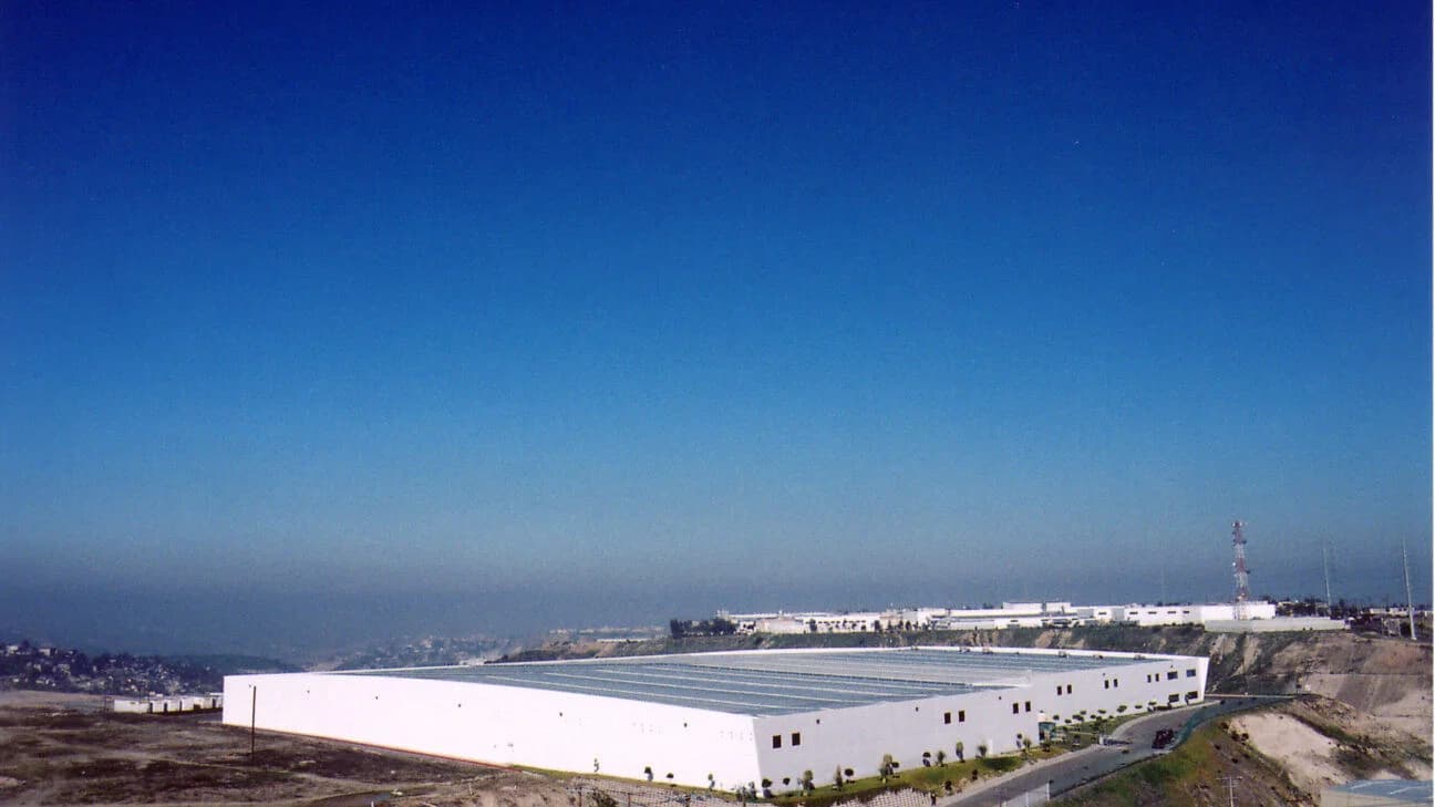 Backdrop for Maquilapolis