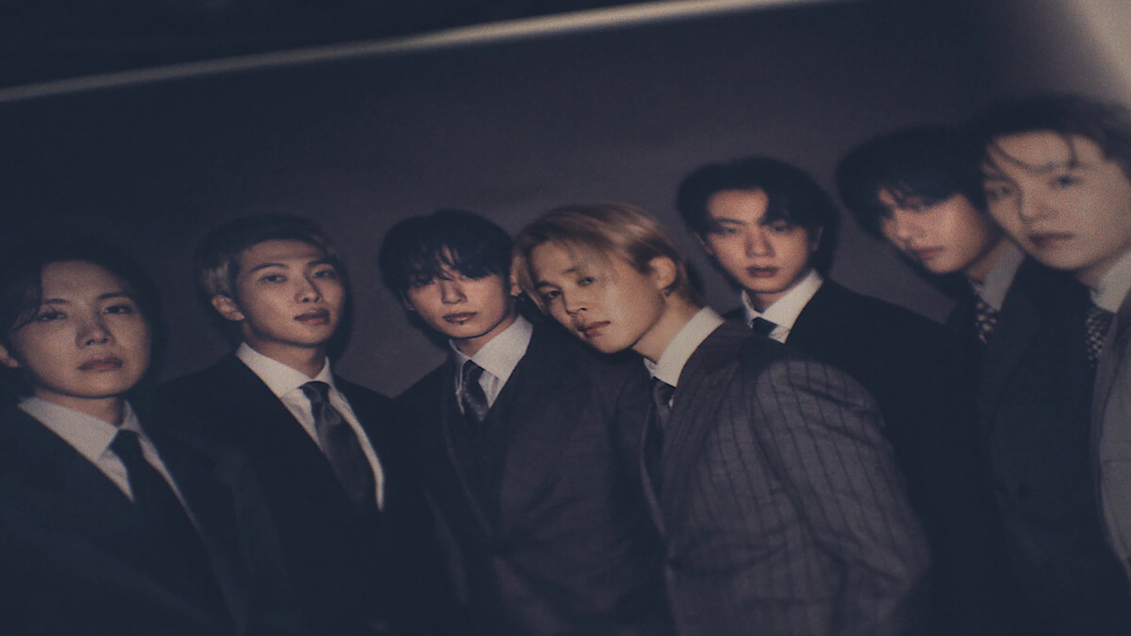 Backdrop for BTS: THE RETURN